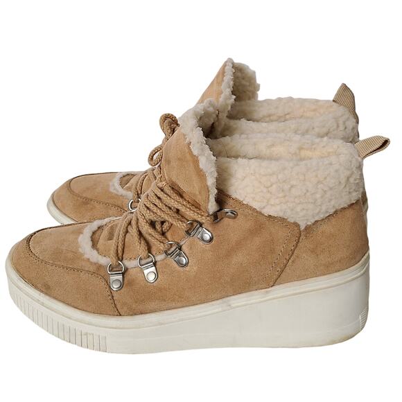 MADDEN GIRL Terra Faux Fur Lined Wedge Sneaker Women's‎ 9.5M - Picture 4 of 10